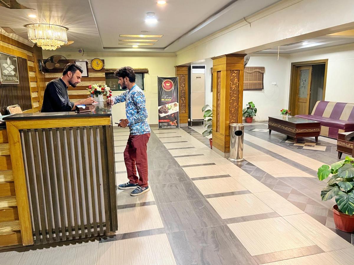 Hotel Μουλτάν Εξωτερικό φωτογραφία